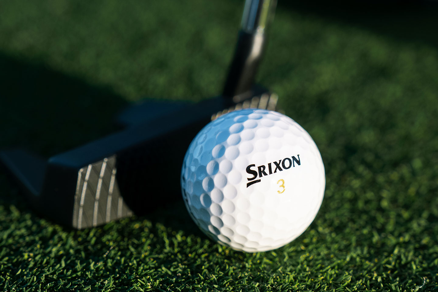Z-STAR Diamond Golf Balls Image 1